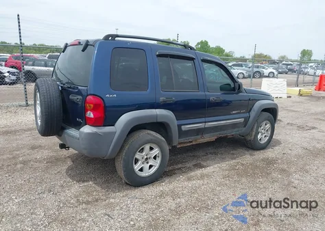 2002 Jeep Liberty Sport из США, поврежденный, VIN 1J4GL48K42W260513